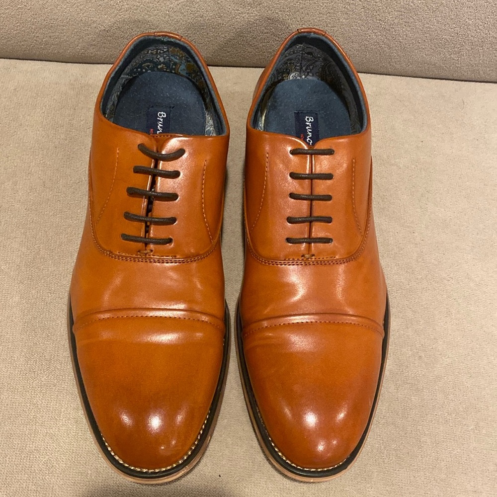 Bruno Marc Louis 2 shoes chestnut color tie dress shoe.Excellent used condition